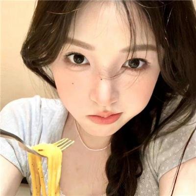 四月的女儿